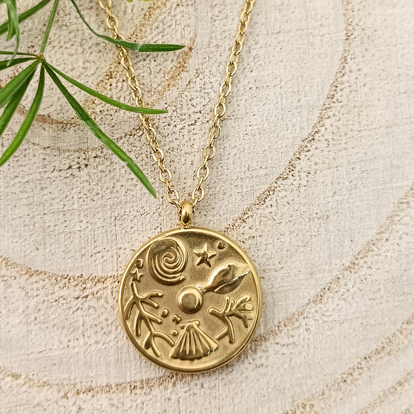 Golden Tree of Life Round Pendant Necklace