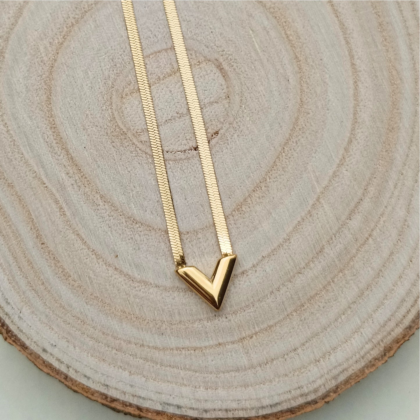 Golden V-Shaped Minimal Pendant Necklace