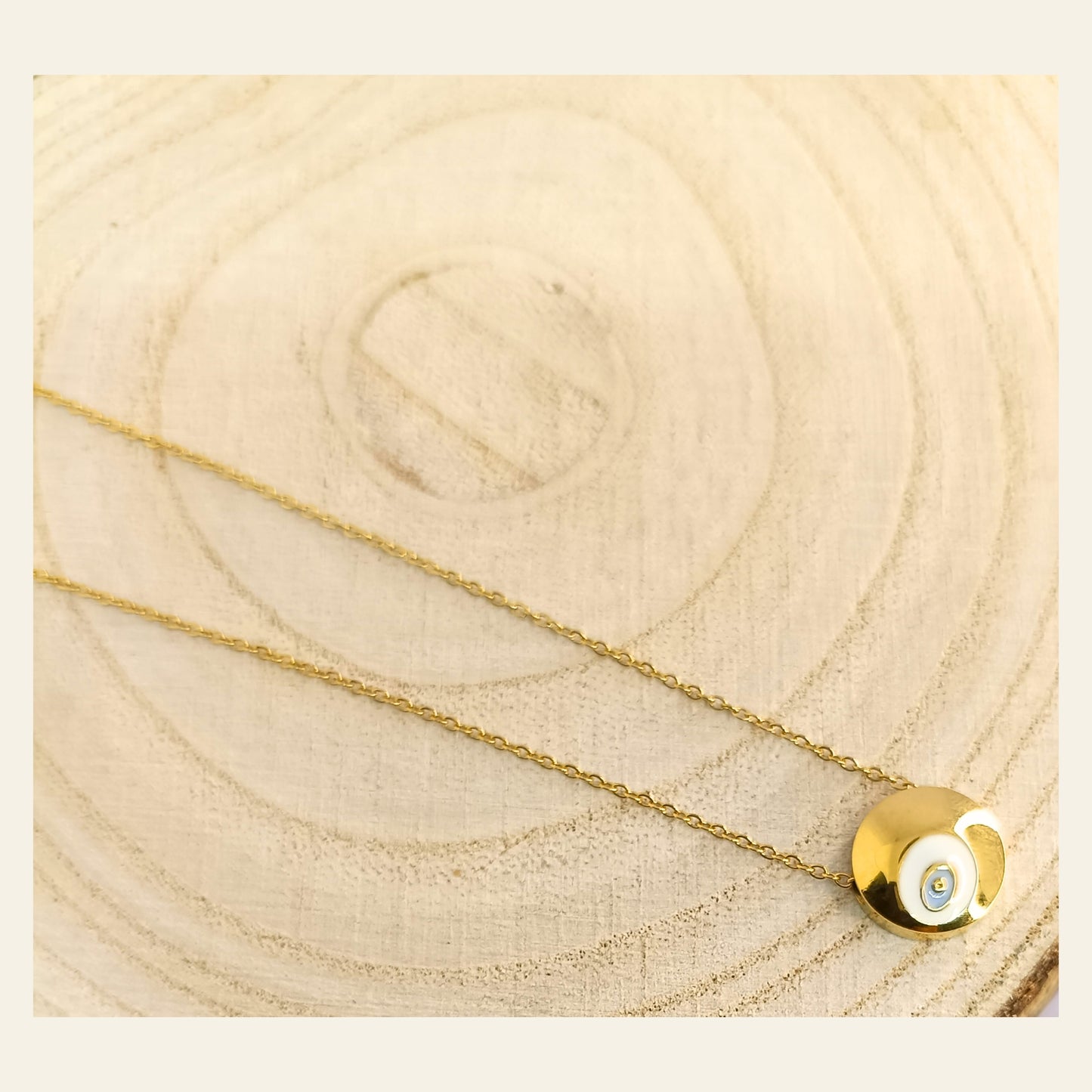 Golden Circular Stone Pendant Necklace