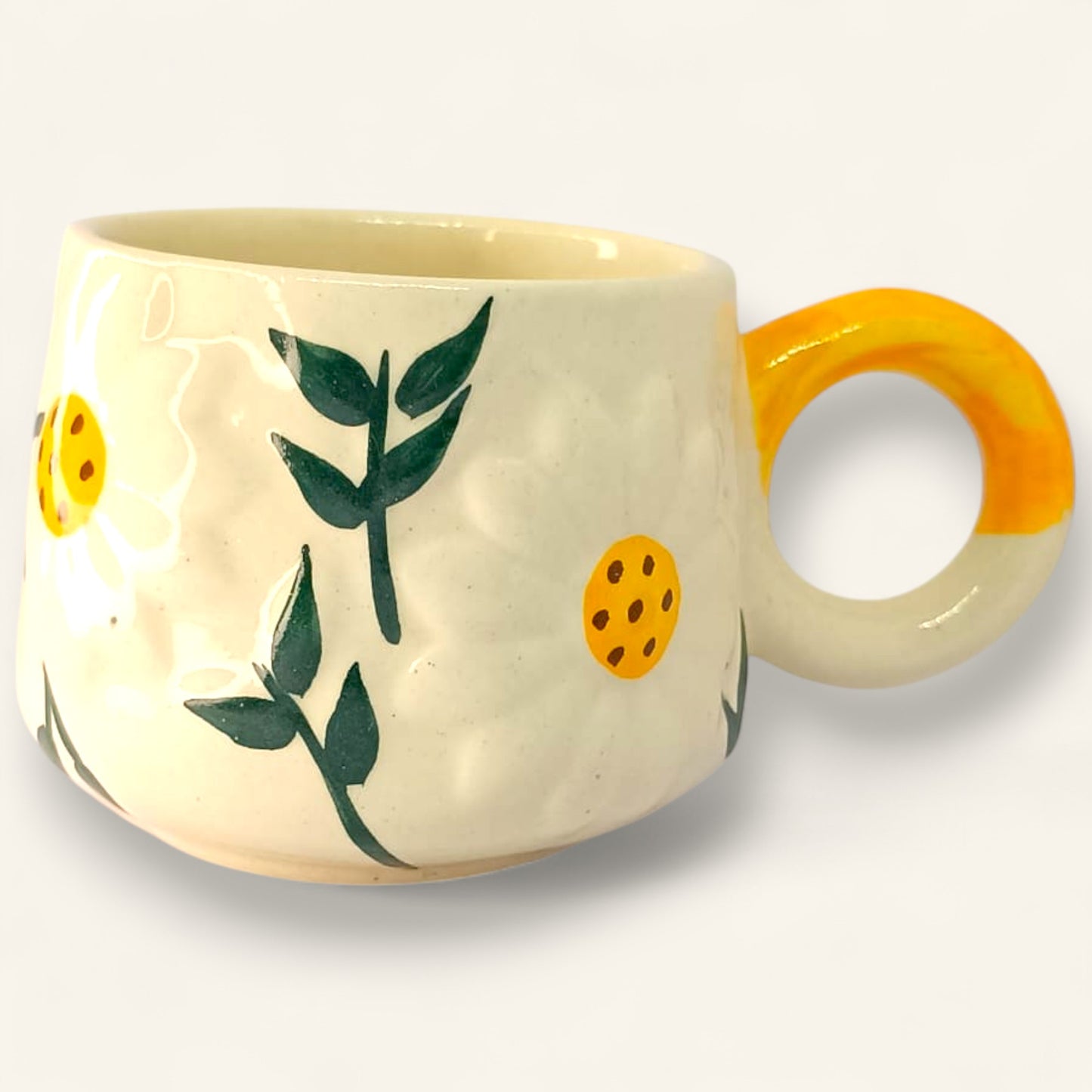 🌼 Daisy Bloom Mug – Handmade Ceramic