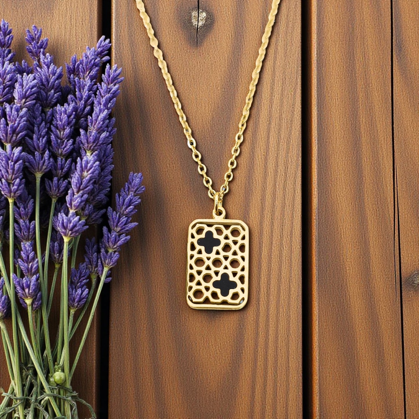 Golden Lattice Square Pendant Necklace