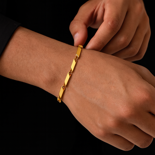 Men’s Gold Geometric Link Bracelet — Stainless Steel